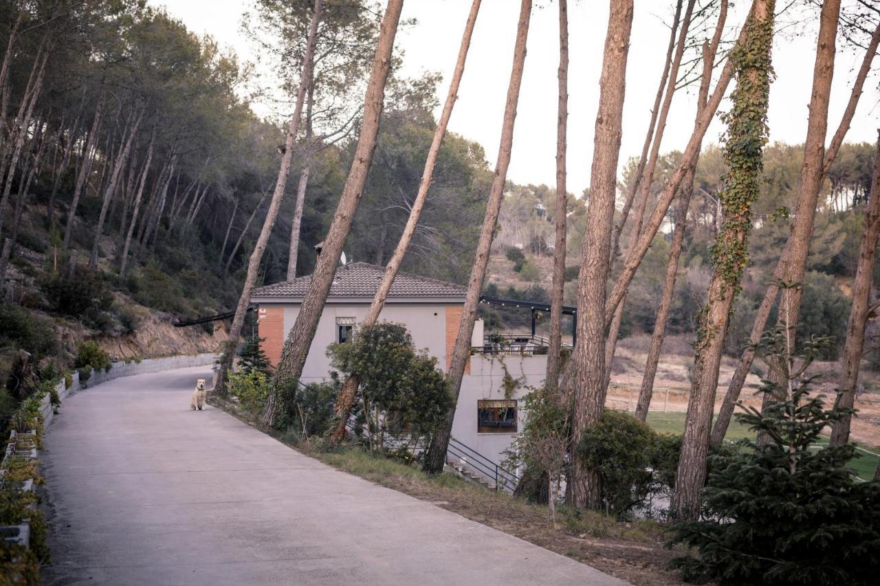 Villa Chetrus Casa En Plena Naturaleza Rubí Dış mekan fotoğraf