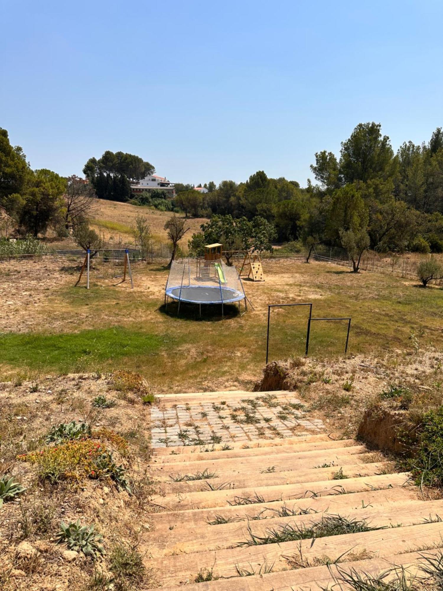Villa Chetrus Casa En Plena Naturaleza Rubí Dış mekan fotoğraf
